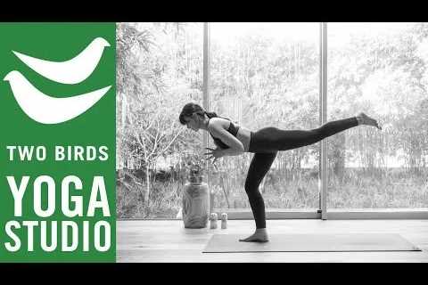 40 Minute Rise And Flow Vinyasa