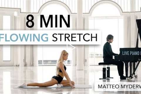 8 MIN FLOWING STRETCH - with LIVE Piano Music by Matteo Myderwyk I Pamela Reif