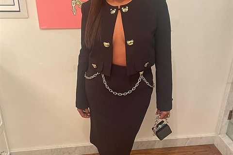 Mindy Kaling, 42, continues to show off her dramatic weight loss