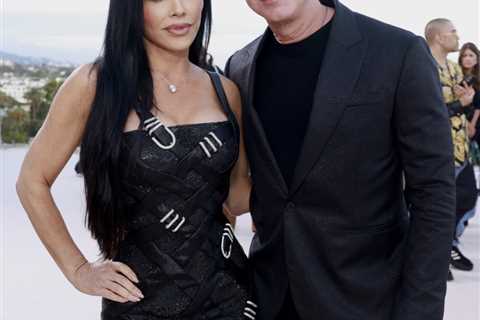 5 Ways Jeff Bezos Transformed Into Buff Billionaire