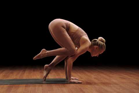 How to Master Crow Pose in Yoga