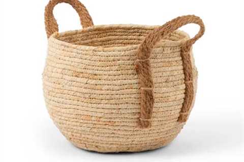 How To Build The Perfect Mother’s Day Gift Basket