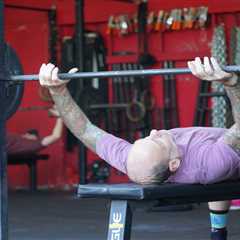Bench Press: the Neutral Spine Exception