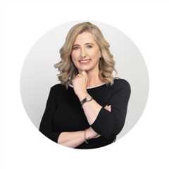 This Weighted Abs Workout Will Sculpt Your Stomach Like No Other