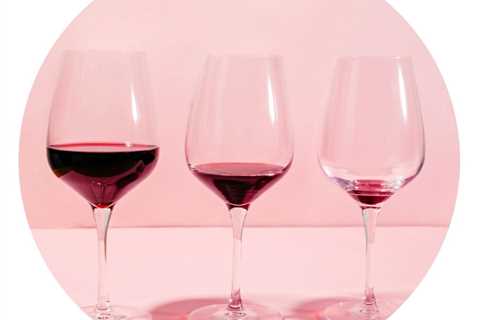 Juice Cleanses And Detoxes Could Actually Make Gut Bacteria Worse, According To Science